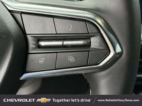 Certified 2025 Chevrolet Traverse LT w/ Driver Confidence Package image 15