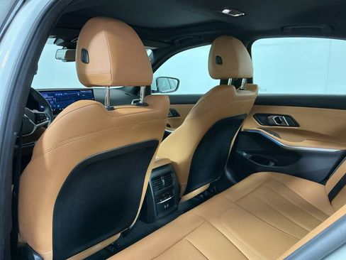 Certified 2025 BMW 330i Sedan w/ Premium Package RWD image 25