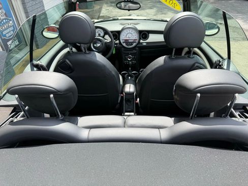 Used 2013 MINI Cooper Convertible image 9
