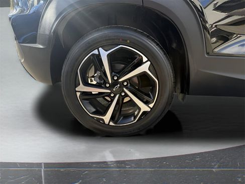 Used 2023 Chevrolet TrailBlazer RS image 11