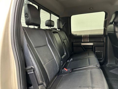 Used 2017 Ford F250 Lariat w/ Chrome Package image 60