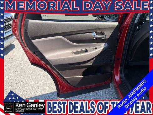 Used 2019 Hyundai Santa Fe SEL w/ Cargo Package FWD image 19