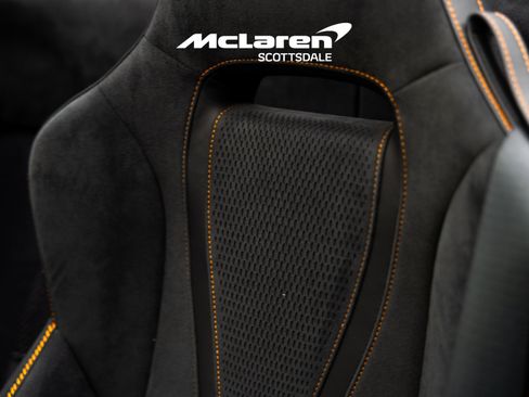 Used 2024 McLaren 750S Spider RWD image 23