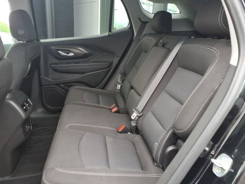 Used 2022 GMC Terrain SLE w/ Driver Convenience Package FWD image 28