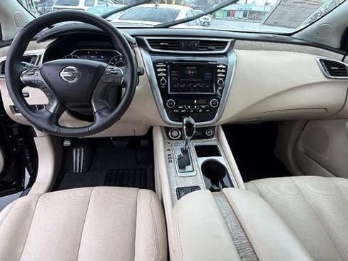 Used 2019 Nissan Murano SL w/ Cargo Package image 18