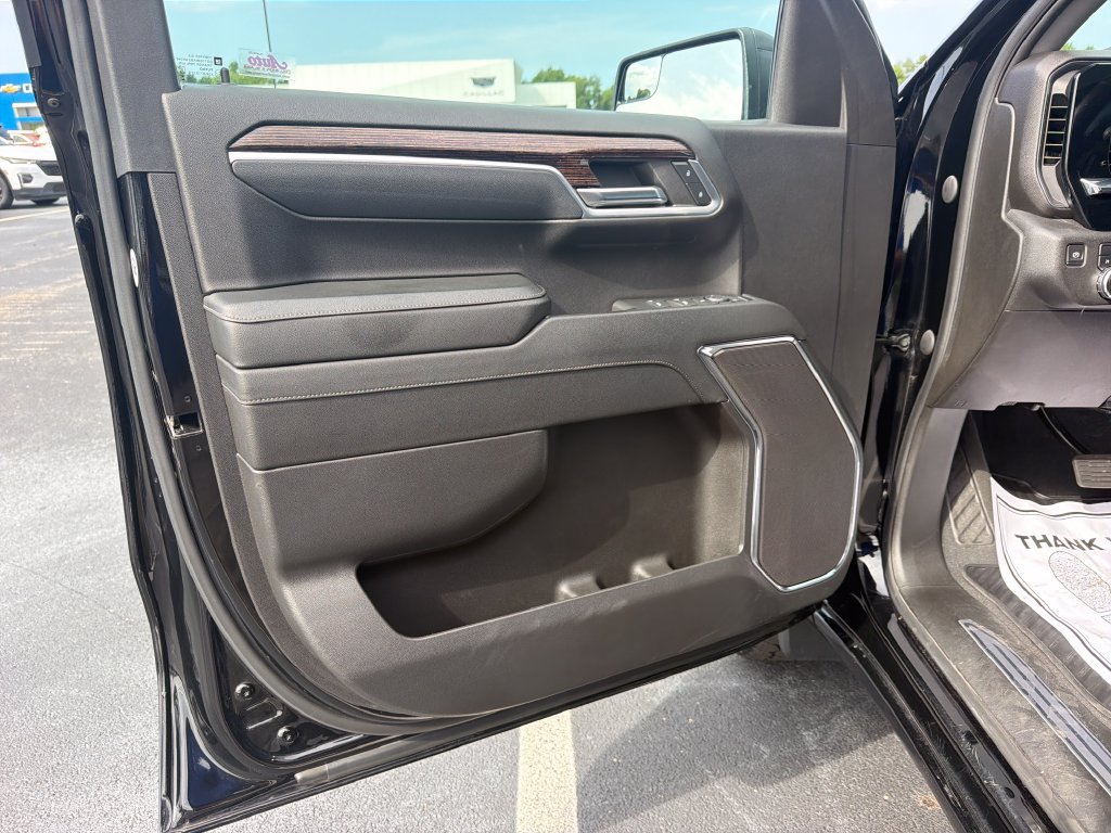 Used 2023 GMC Sierra 1500 Elevation AWD/4WD image 14