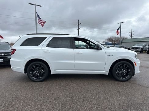 Used 2022 Dodge Durango R/T w/ Blacktop Package image 5