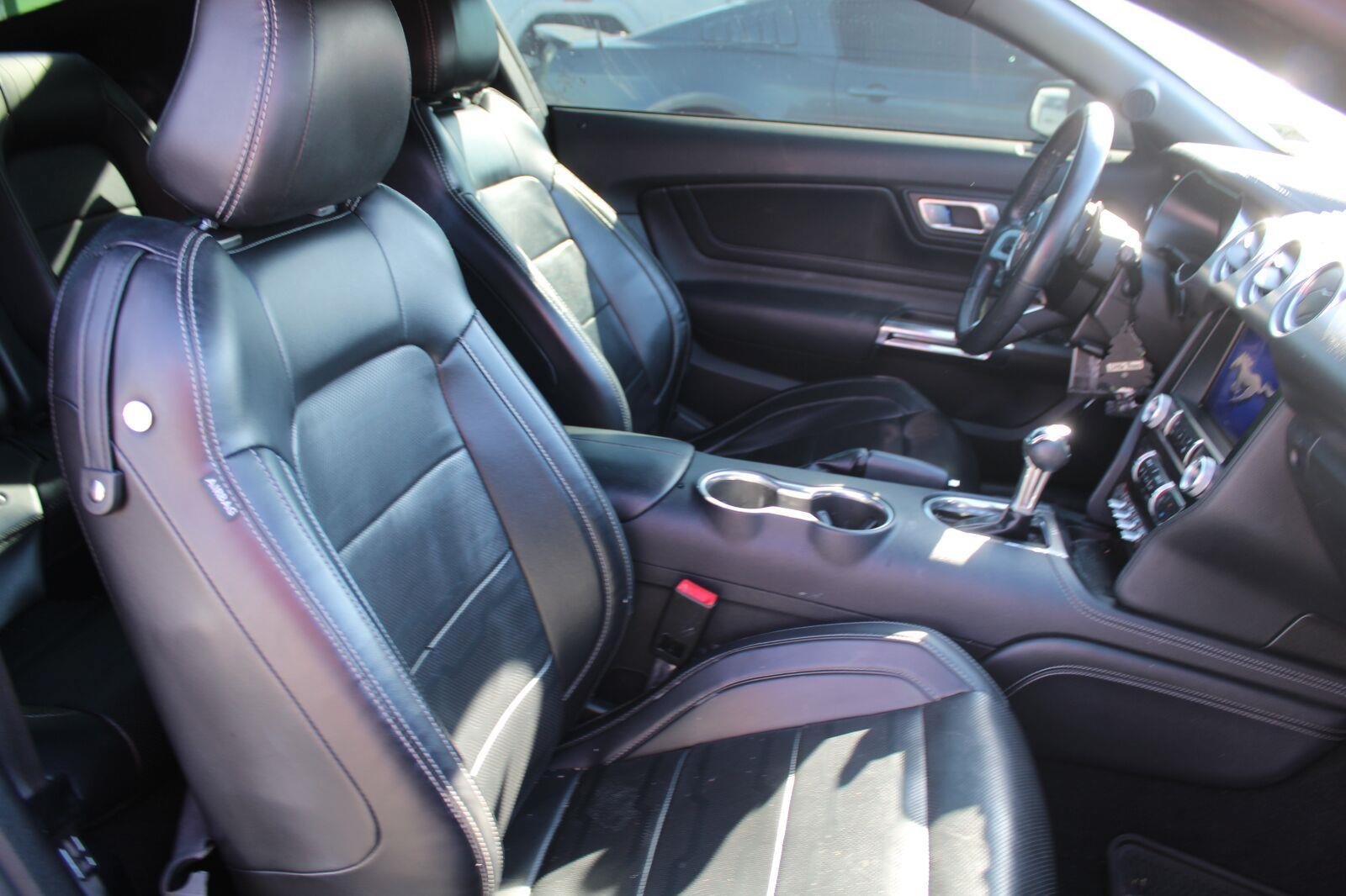 Used 2020 Ford Mustang Premium w/ Equipment Group 201A RWD image 5