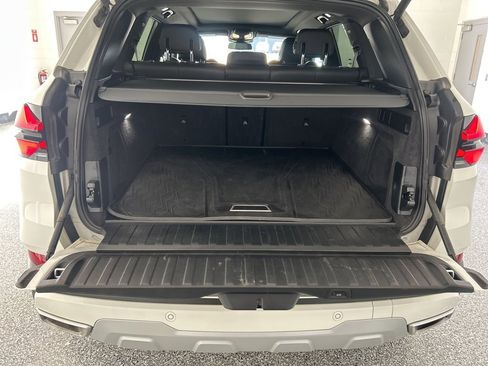 Used 2024 BMW X5 xDrive40i w/ Premium Package image 39