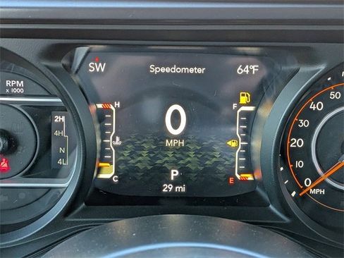 New 2025 Jeep Gladiator Sport image 28