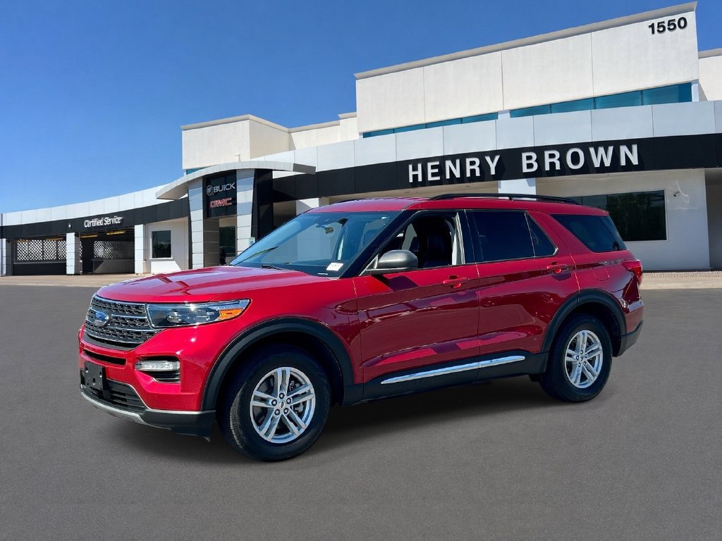 Used 2022 Ford Explorer XLT w/ Equipment Group 202A AWD/4WD image 1