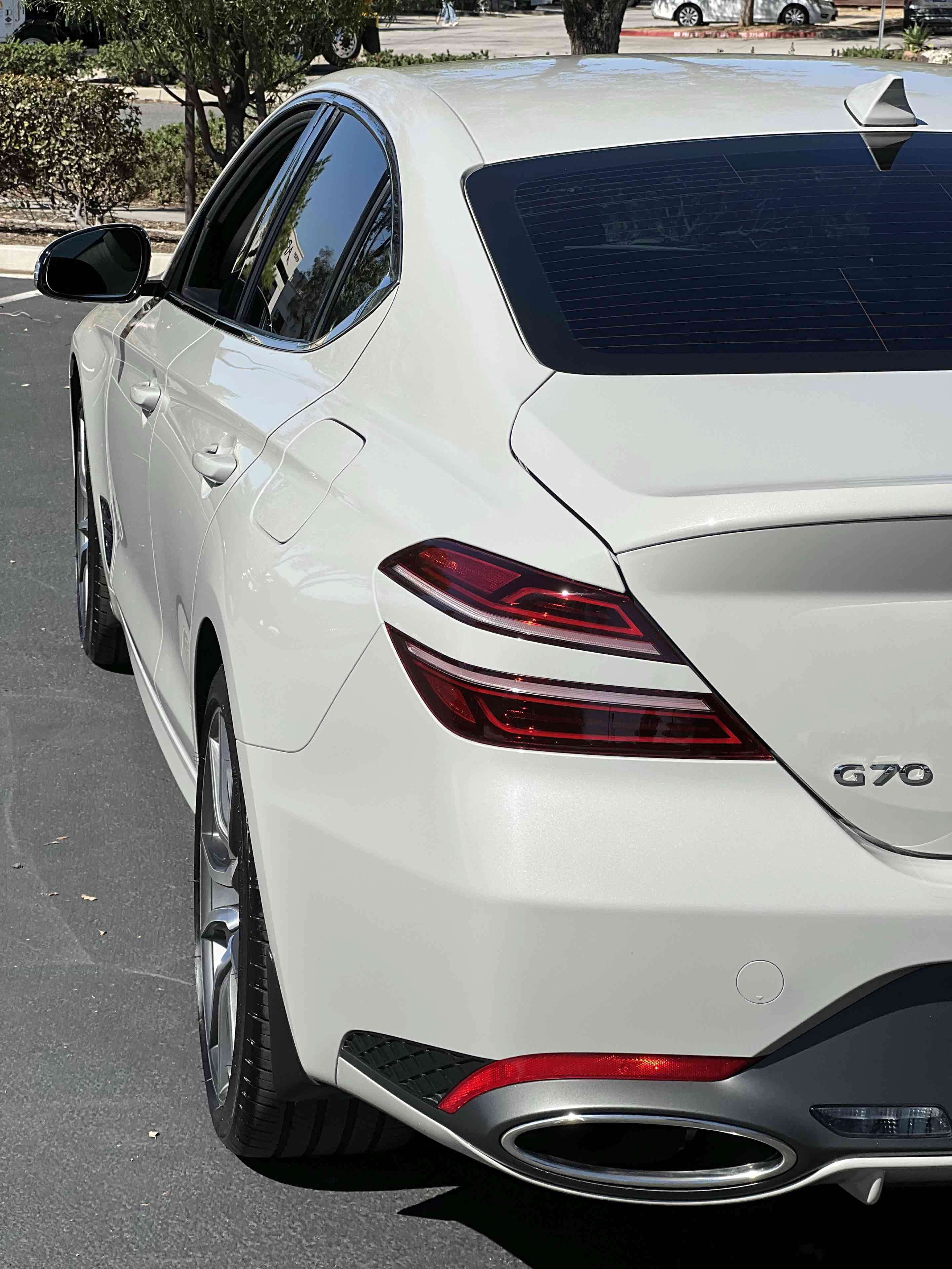 Used 2025 Genesis G70 2.5T RWD image 53