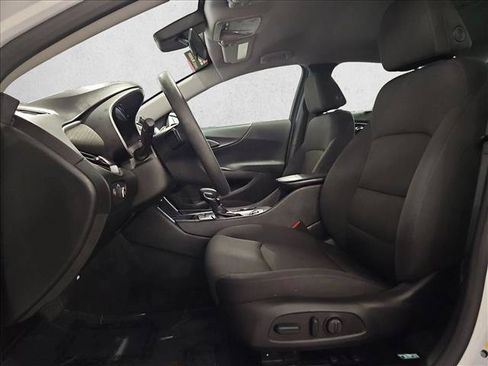 Used 2024 Chevrolet Malibu LT FWD image 16