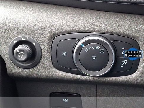 Used 2023 Ford Transit 350 XLT image 24