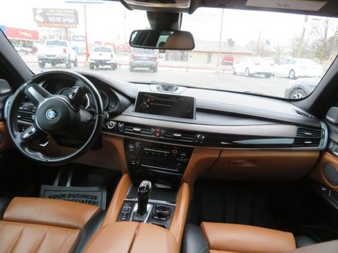 Used 2015 BMW X6 xDrive50i image 19