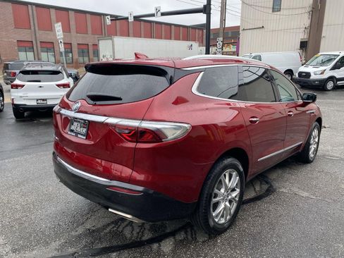 Used 2023 Buick Enclave Essence w/ Experience Buick Package AWD/4WD image 9