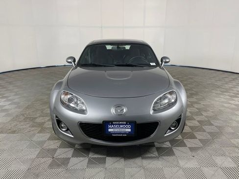 Used 2010 MAZDA MX-5 Miata Touring RWD image 23