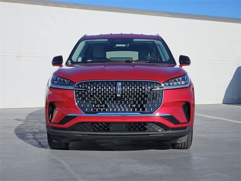 New 2026 Lincoln Aviator 2WD image 2