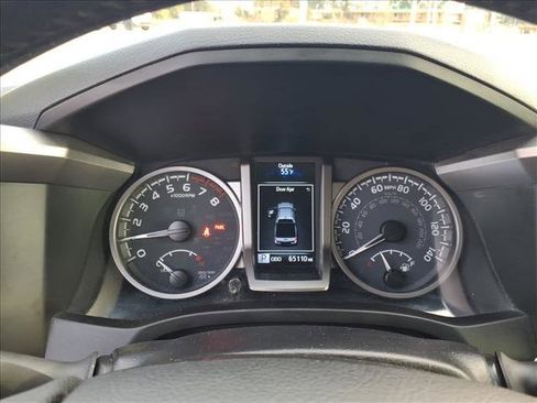 Used 2021 Toyota Tacoma SR5 image 32