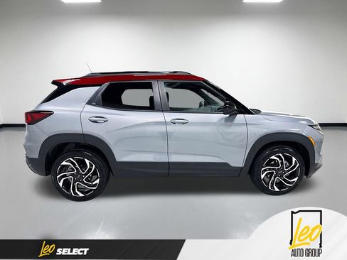 Used 2025 Chevrolet TrailBlazer RS w/ Convenience Package AWD/4WD image 6