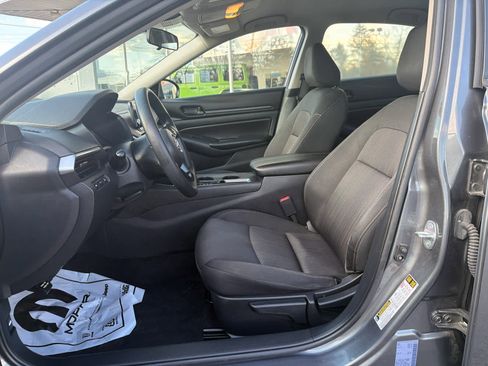 Used 2023 Nissan Altima 2.5 S image 18