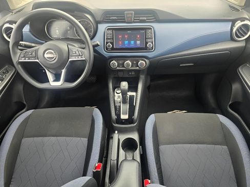 Used 2025 Nissan Versa SV FWD image 24