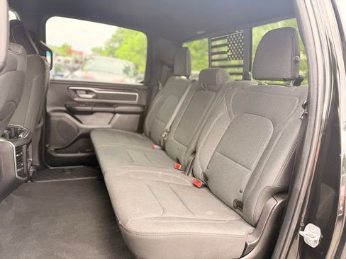 Used 2019 RAM 1500 Big Horn AWD/4WD image 16