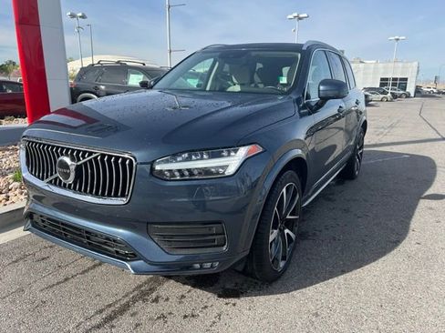 Used 2021 Volvo XC90 T6 Momentum w/ Protection Package Premier image 2