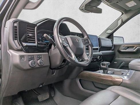 Used 2022 Chevrolet Silverado 1500 LT Trail Boss w/ LT Trail Boss Premium Package image 10