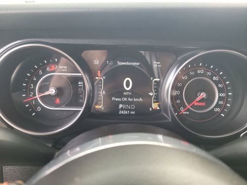 Used 2022 Jeep Wrangler Unlimited Rubicon w/ Xtreme Recon 35" Tire Package image 15