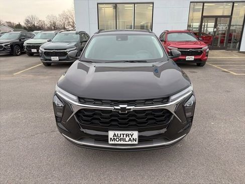 New 2026 Chevrolet Trax LT w/ LT Convenience Package image 9