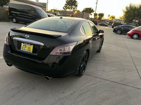 Used 2014 Nissan Maxima 3.5 SV w/ Sport Package image 5