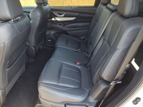 Used 2019 Subaru Ascent Limited image 30