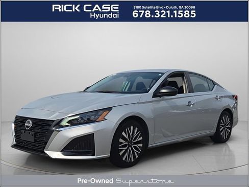 Used 2024 Nissan Altima 2.5 SV FWD image 1