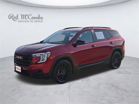 Used 2024 GMC Terrain SLE w/ Driver Convenience Package FWD image 1