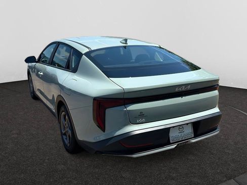 Used 2025 Kia K4 FWD image 3