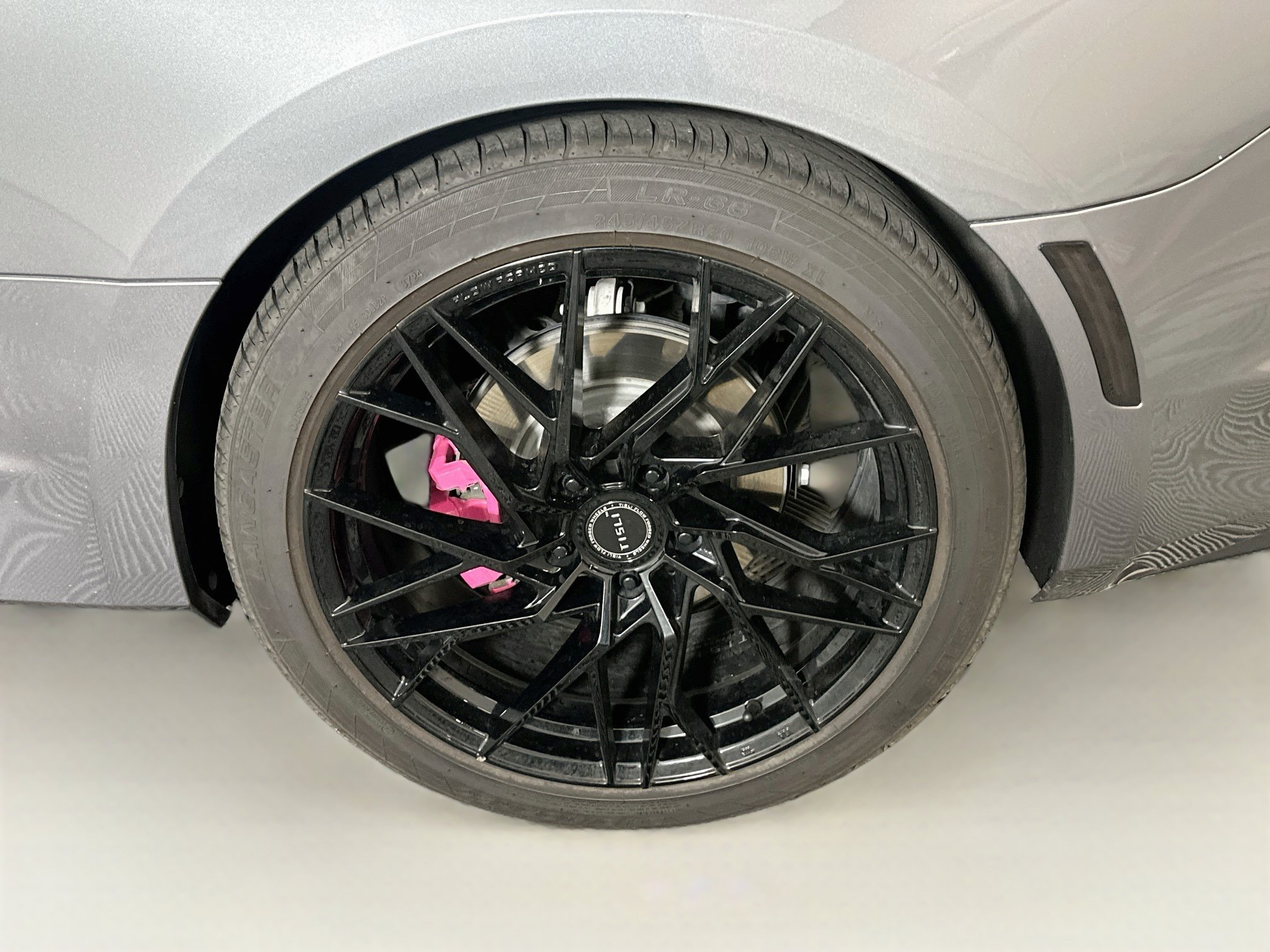 Used 2020 Chevrolet Camaro LT w/ RS Package RWD image 11