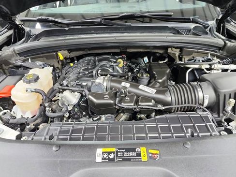 Used 2024 Jeep Grand Cherokee Altitude image 17