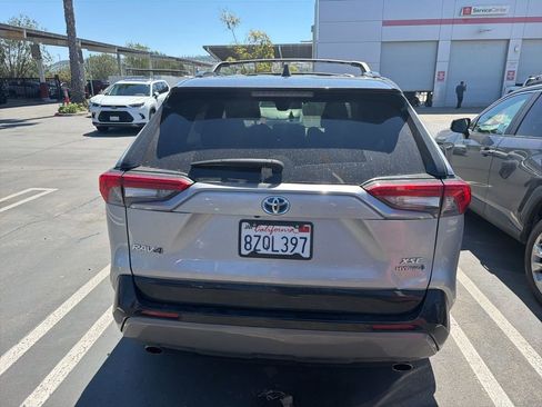 Used 2021 Toyota RAV4 XSE w/ XSE Grade Weather Package image 4