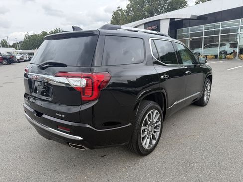 Used 2023 GMC Acadia Denali w/ Denali Ultimate Package AWD/4WD image 14