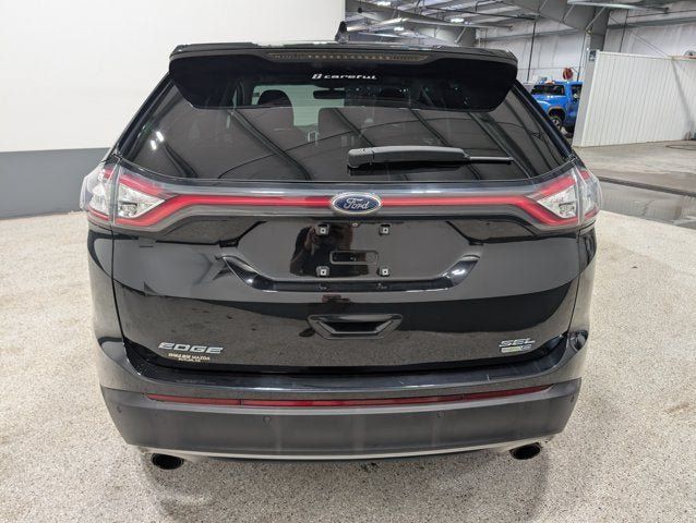 Used 2018 Ford Edge SEL w/ Equipment Group 201A AWD/4WD image 4