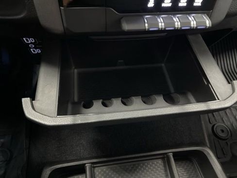Used 2025 RAM 1500 Big Horn AWD/4WD image 39