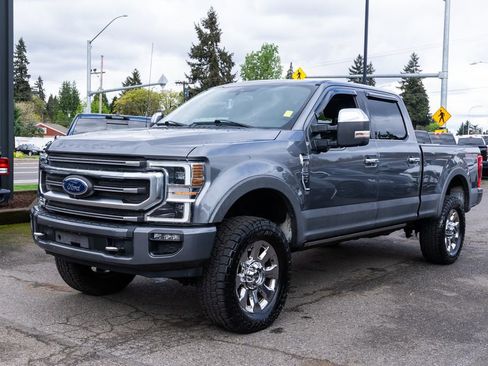 Used 2021 Ford F350 Platinum w/ Tremor Off-Road Package AWD/4WD image 3
