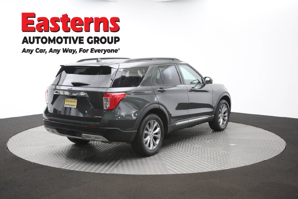 Used 2023 Ford Explorer XLT w/ Equipment Group 202A AWD/4WD image 47
