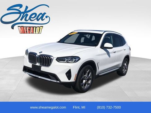 Used 2023 BMW X3 xDrive30i AWD/4WD image 1