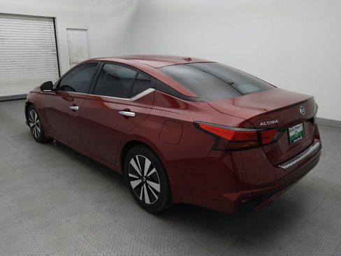 Used 2021 Nissan Altima 2.5 SV w/ SV Premium Package FWD image 5