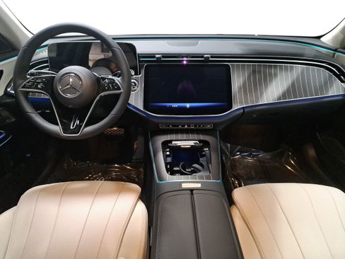 New 2026 Mercedes-Benz E 450 E 450 image 9