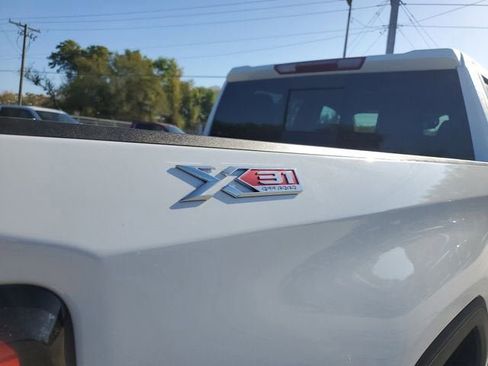 New 2026 GMC Sierra 1500 SLT w/ SLT Premium Plus Package image 10