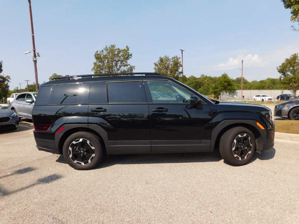 Used 2024 Hyundai Santa Fe SEL AWD/4WD image 5