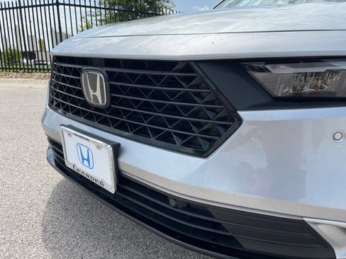 Used 2024 Honda Accord Touring image 16
